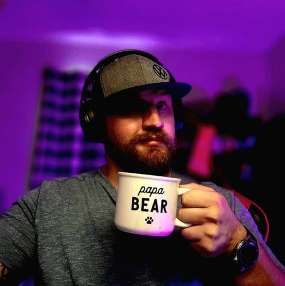 Meet your Posher, Scott